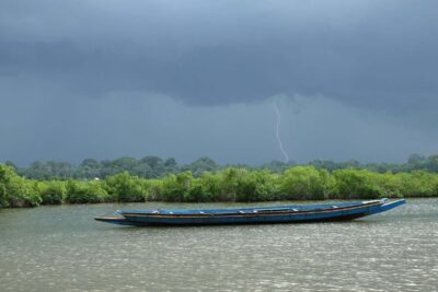 Balade en bateau artisanal sur le fleuve Casamance
