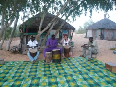 soirée Djembé dans le désert de Lompoul
