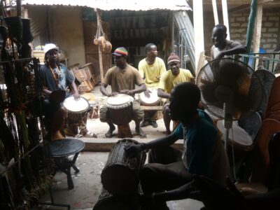 joueurs de djembé
