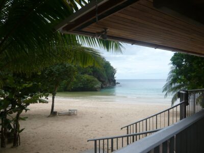 Vue sur la plage du Blue Lagon