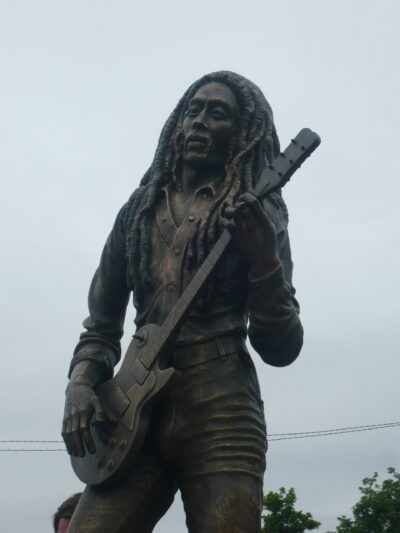Statue de Bob Marley à Kingston