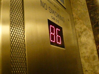 Ascenseur au 86e étage de l'Empire State Building