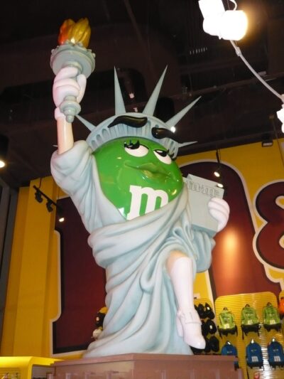Statue de la Liberté en M&M's