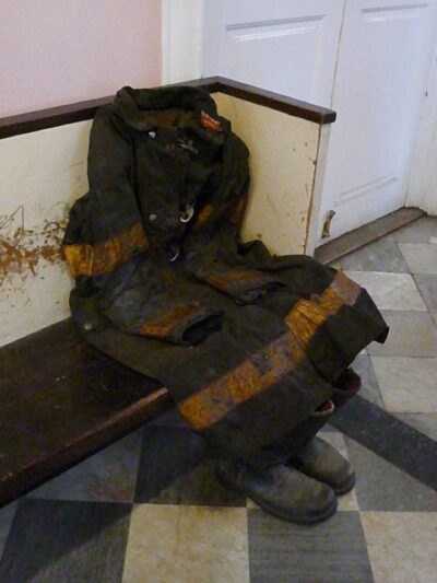 Tenue de pompier du 11 septembre 2001 à l'Eglise St Paul